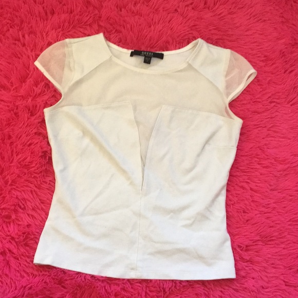 ❌SOLD❌Semi Sheer Guess T-Shirt🤍 - Picture 5 of 5
